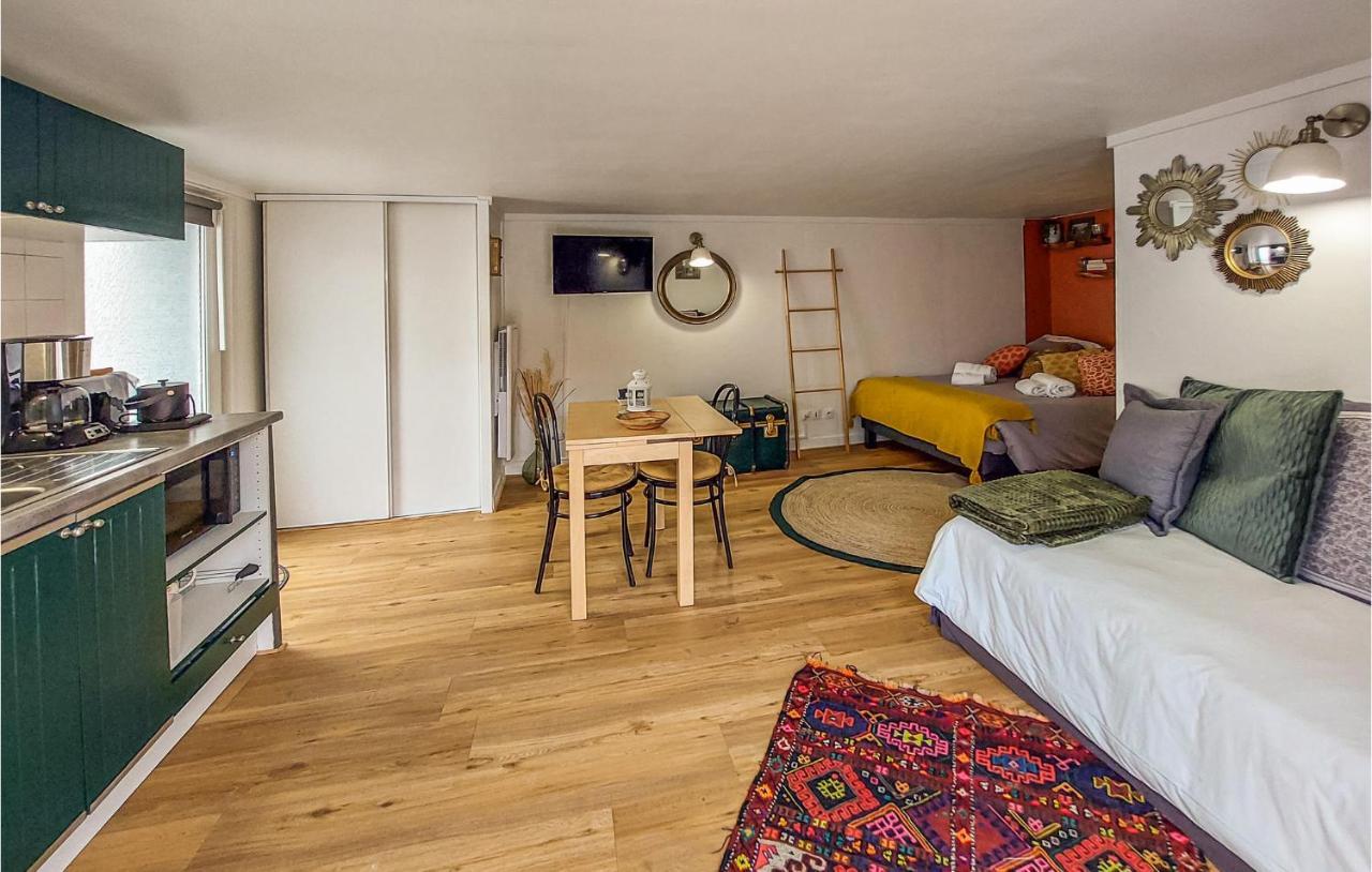 Amazing Apartment In Balaruc Les Bains With Wifi Eksteriør billede
